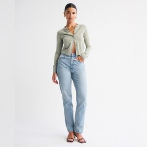 🦒 Abercrombie Curve Love 90s Straight Jean Ultra High Rise 33/18L